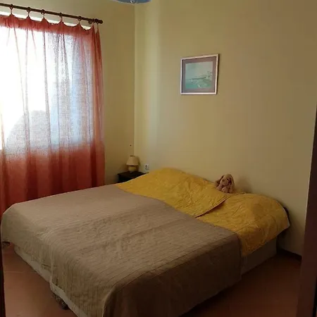 Amadeus 1 Beach Apartment