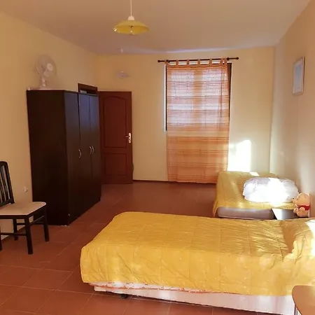 Amadeus 1 Beach Apartamento *
